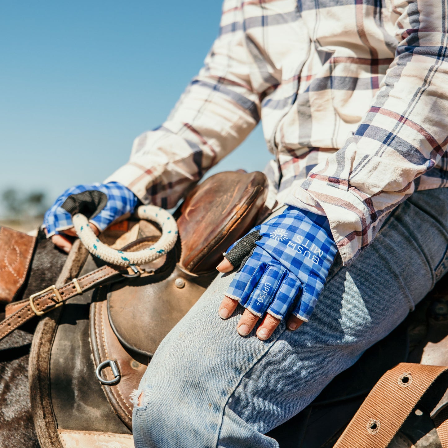 Hamilton's Blue Gingham UPF 50+ Sun Protection Gloves (EXT SL)