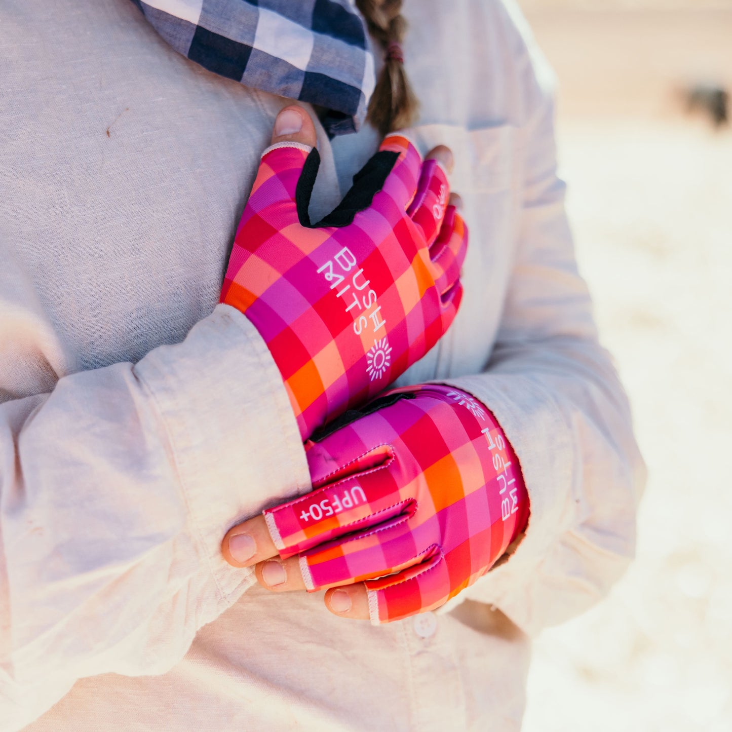 Golden Hour Gingham UPF 50+ Sun Protection Gloves (EXT SL)