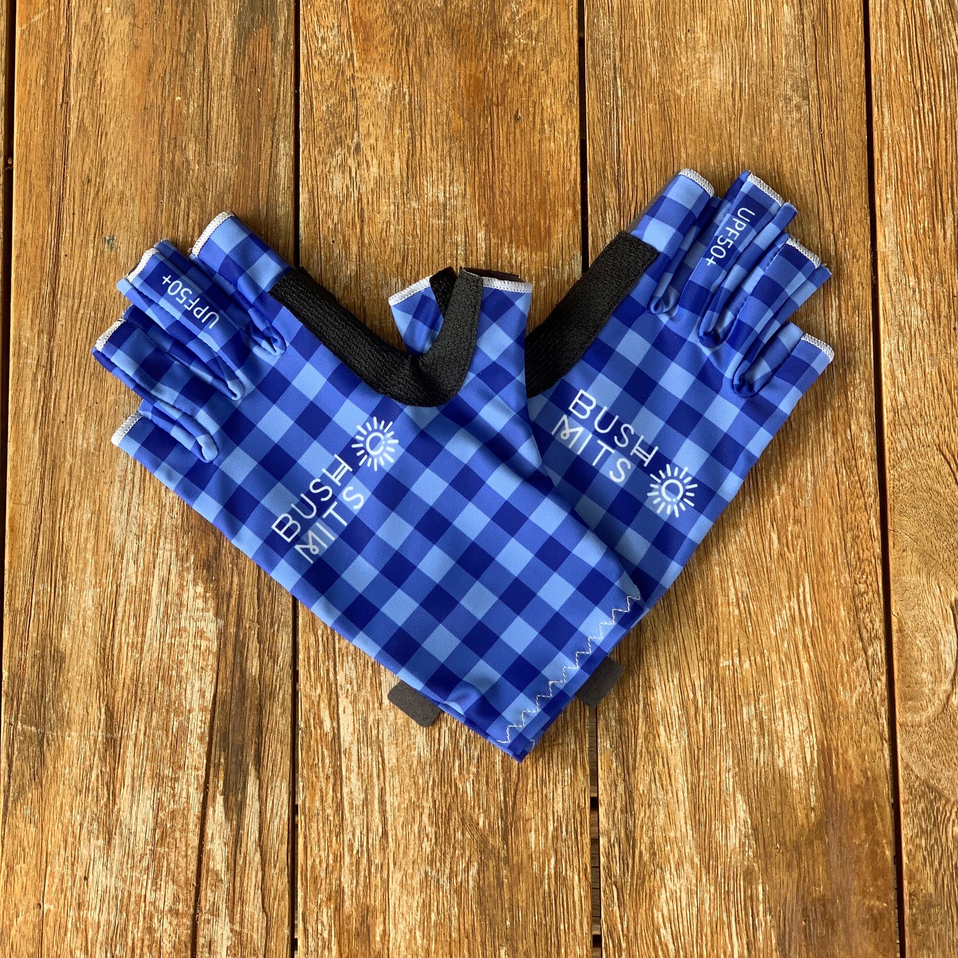 Hamilton's Blue Gingham UPF 50+ Sun Protection Gloves (EXT SL